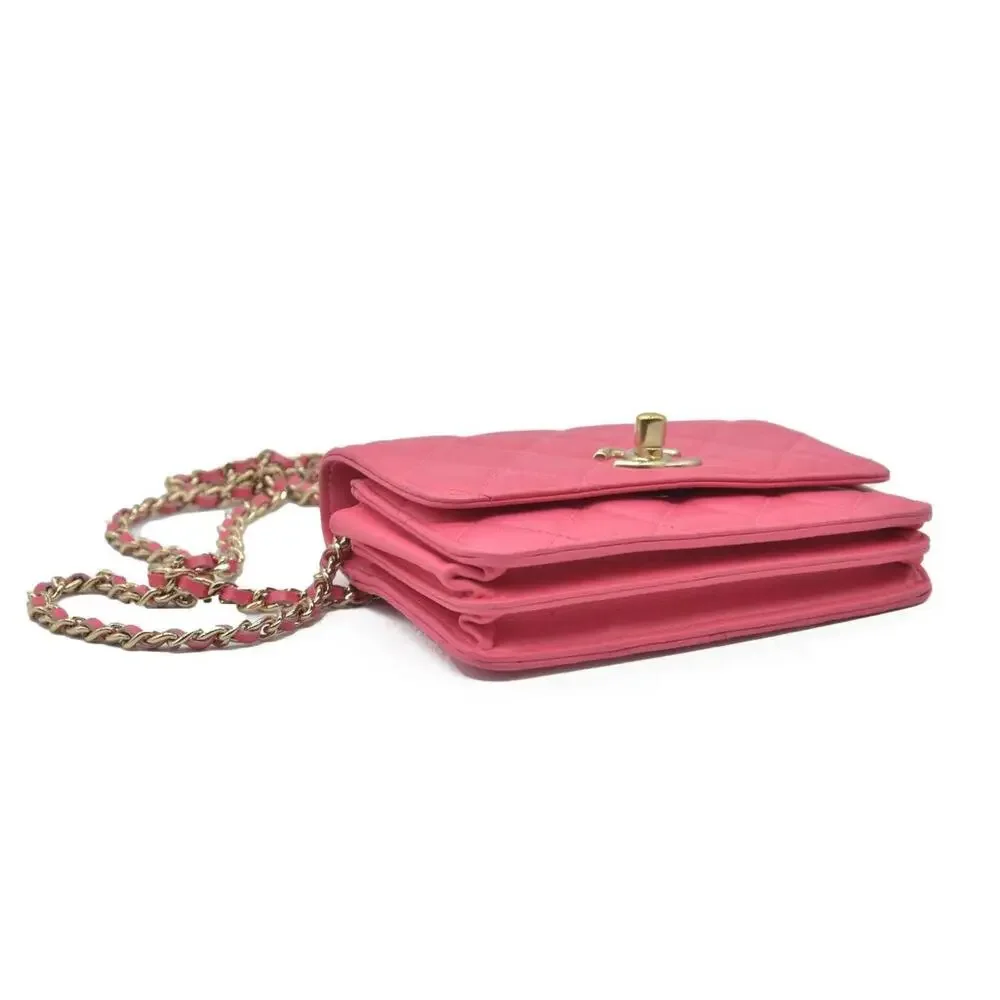 Chanel Lambskin Quilted Mini Trendy CC Wallet On Chain WOC